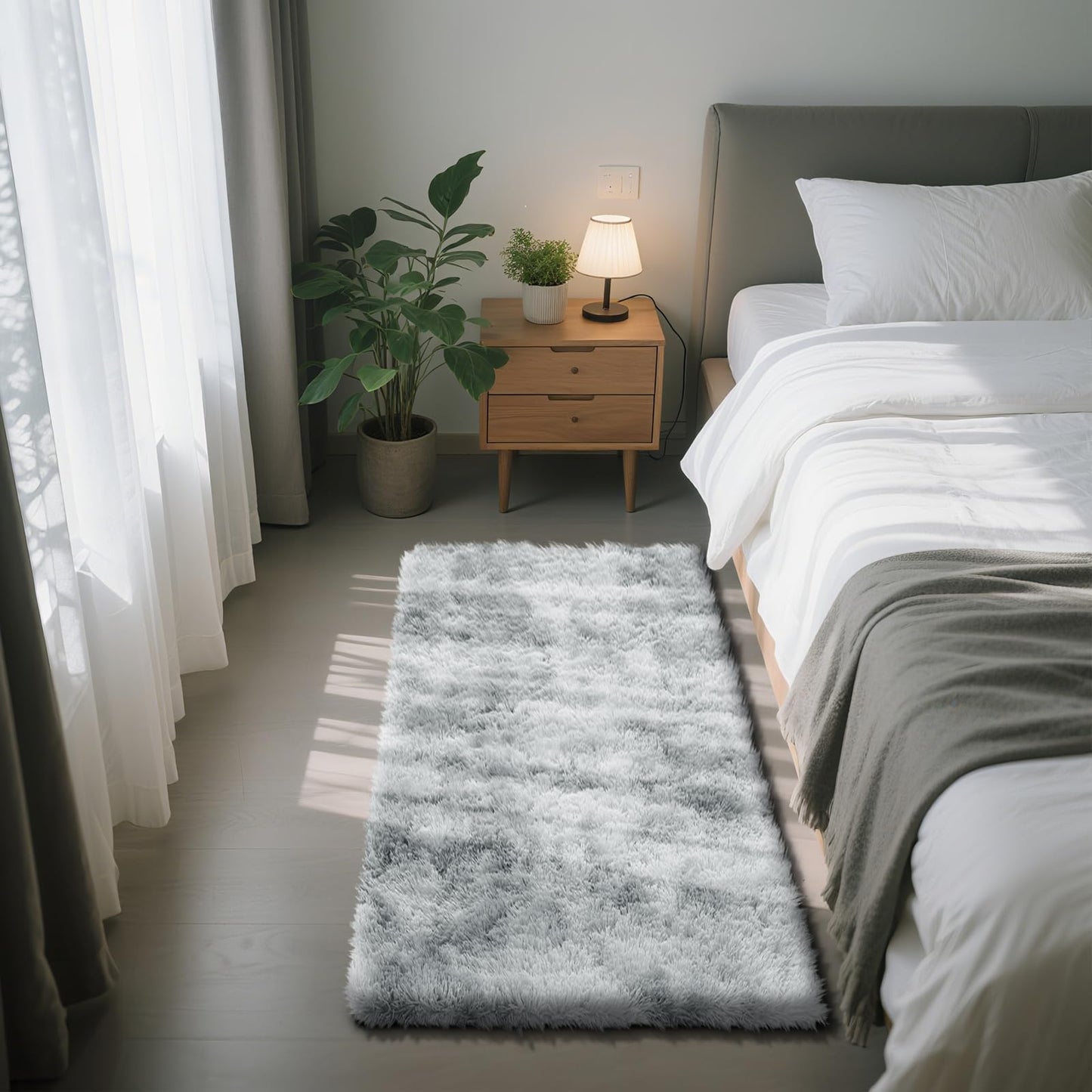 Fluffy Rug Shag Area Rug, Black 2x4 Area Rugs for Bedroom, Small Bedside Rug, Soft Fluffy Shag Entryway Throw Rugs for Living Room Bedroom Room Home Decor
